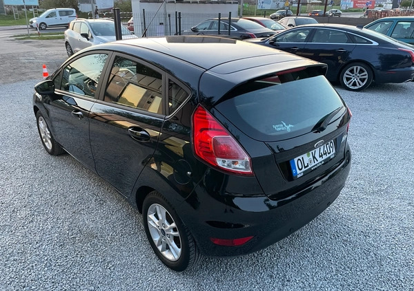 Ford Fiesta cena 28900 przebieg: 221587, rok produkcji 2016 z Swarzędz małe 379